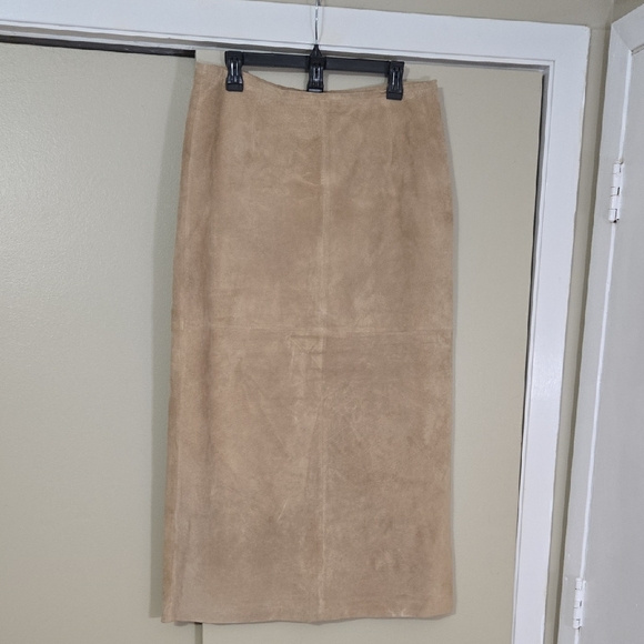 Bernardo Tan Midi Suede Leather Skirt Size 12 - Picture 1 of 6